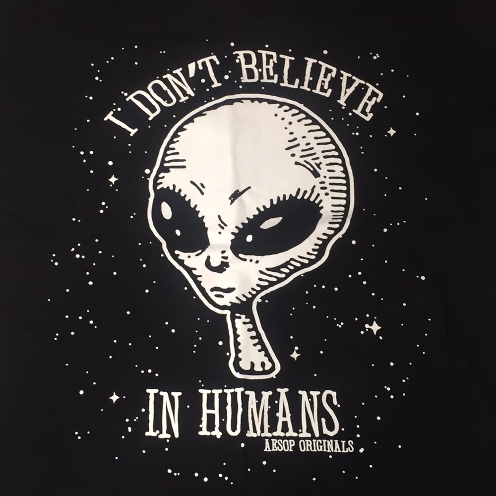 NWOT Alien t shirt